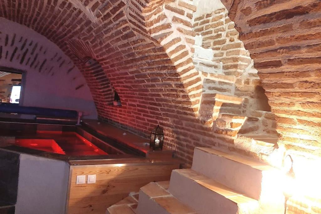 Studio Et Spa Privatif Le Puits De La Grace Albi Exterior foto